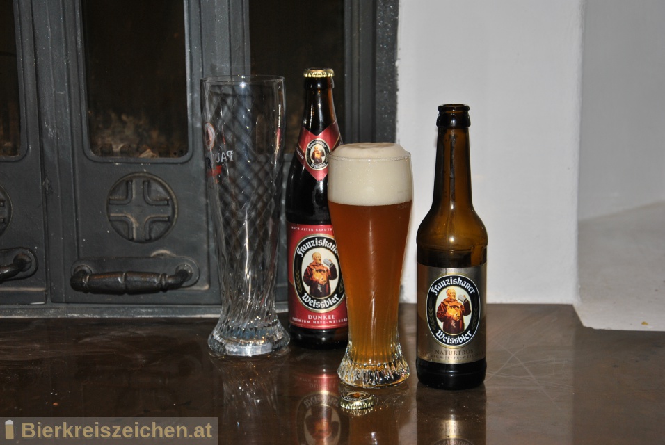 Foto eines Bieres der Marke Franziskaner Hefe-Weissbier Naturtrb aus der Brauerei Spaten-Franziskaner-Bru