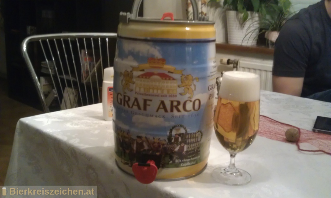 Foto eines Bieres der Marke Grafen Hell aus der Brauerei Graf Arco