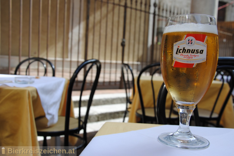 Foto eines Bieres der Marke Birra Ichnusa aus der Brauerei Birra Ichnusa