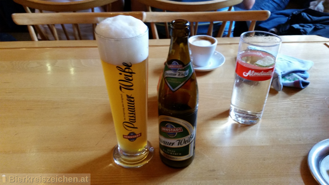 Foto eines Bieres der Marke Passauer Weie aus der Brauerei Innstadt-Bru