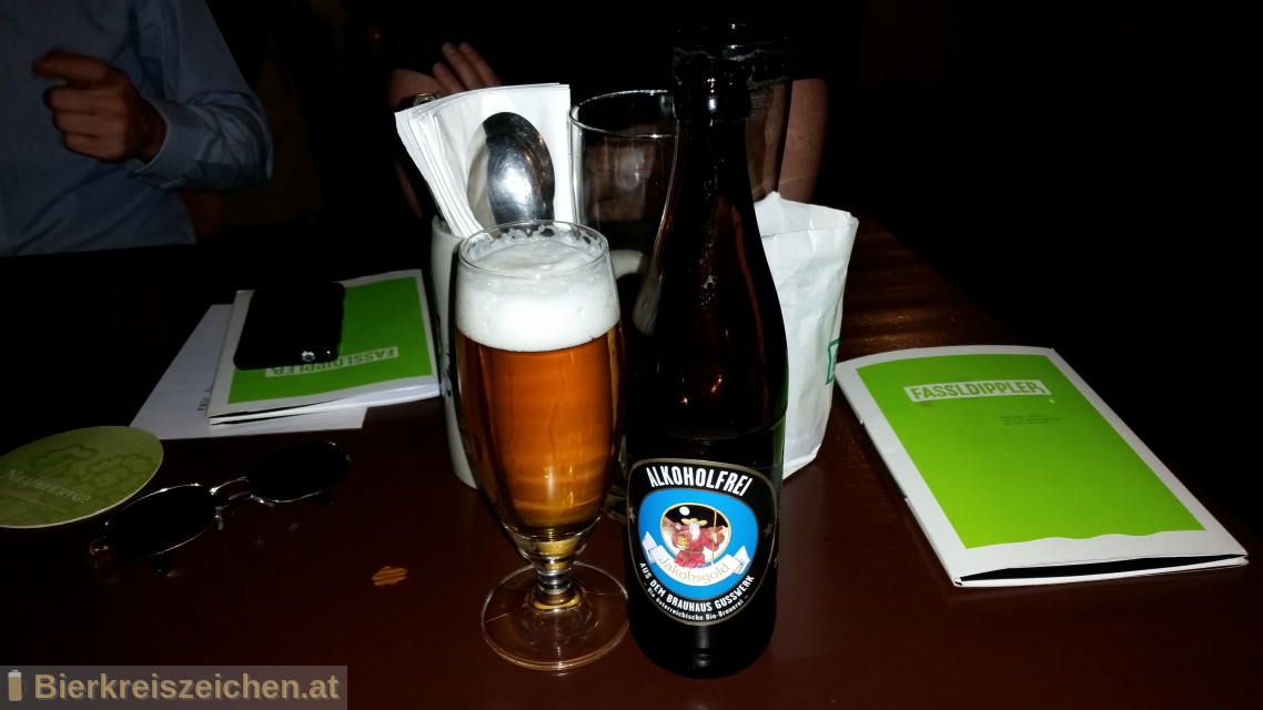 Foto eines Bieres der Marke Jakobsgold Alkoholfrei aus der Brauerei Brauerei Gusswerk