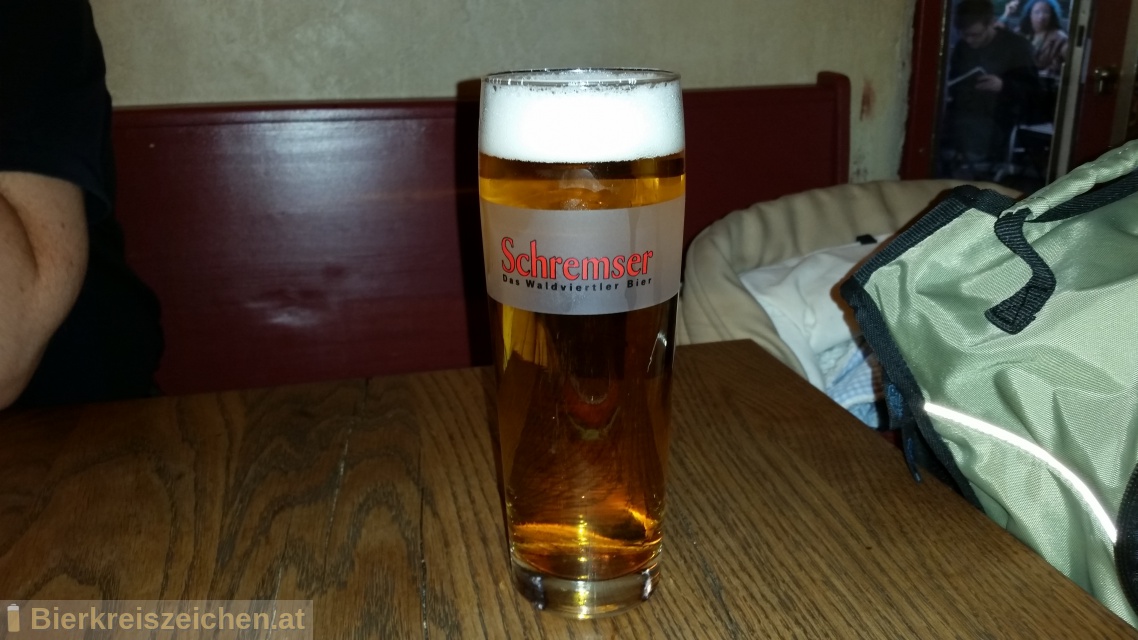 Foto eines Bieres der Marke Schremser Premium aus der Brauerei Brauerei Schrems