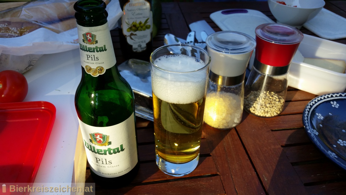 Foto eines Bieres der Marke Zillertal Pils aus der Brauerei Zillertal Bier