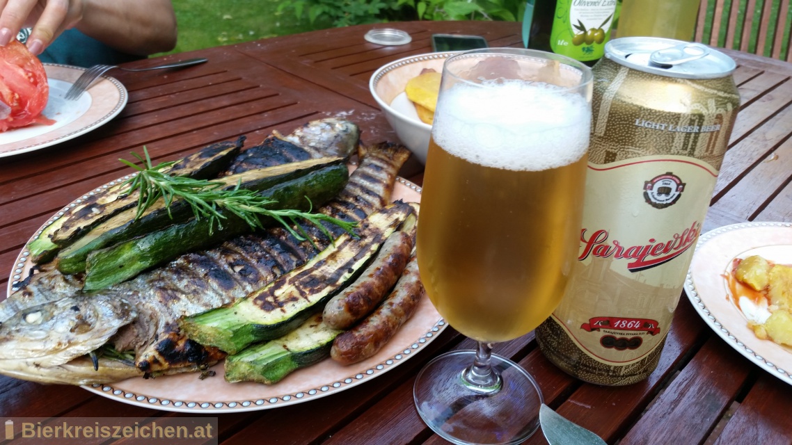 Foto eines Bieres der Marke Sarajevsko aus der Brauerei Sarajevska pivara