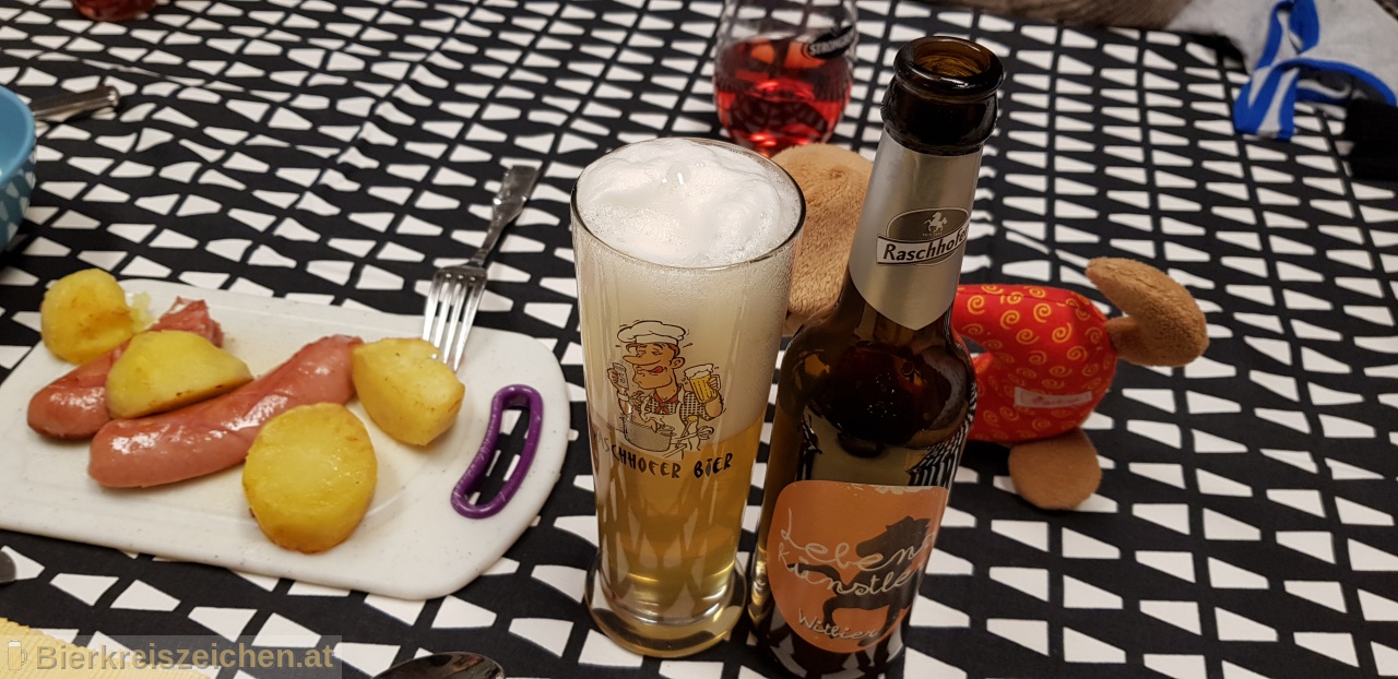 Foto eines Bieres der Marke Raschhofer Lebensknstler Witbier aus der Brauerei Brauerei Raschhofer