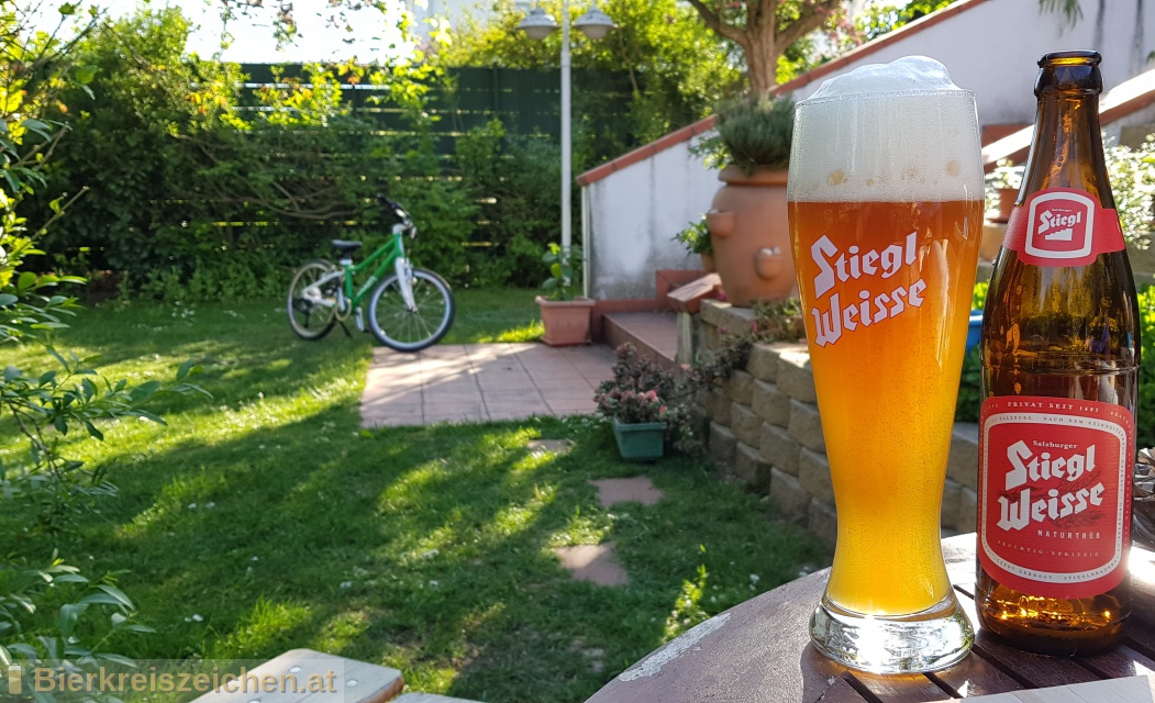 Foto eines Bieres der Marke Stiegl Weisse - Naturtrb aus der Brauerei Stieglbrauerei