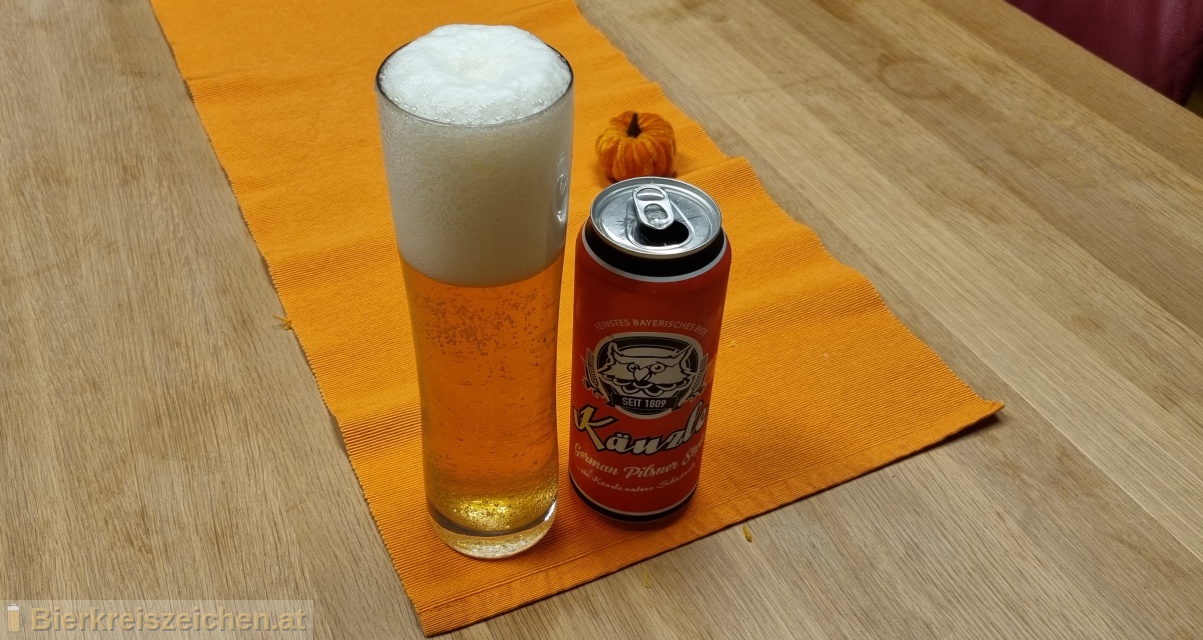 Foto eines Bieres der Marke Kuzle German Pilsner Style aus der Brauerei Kauzen Bru