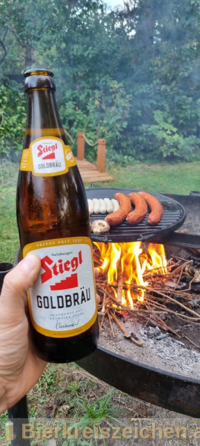 Foto eines Bieres der Marke Stiegl Goldbru aus der Brauerei Stieglbrauerei