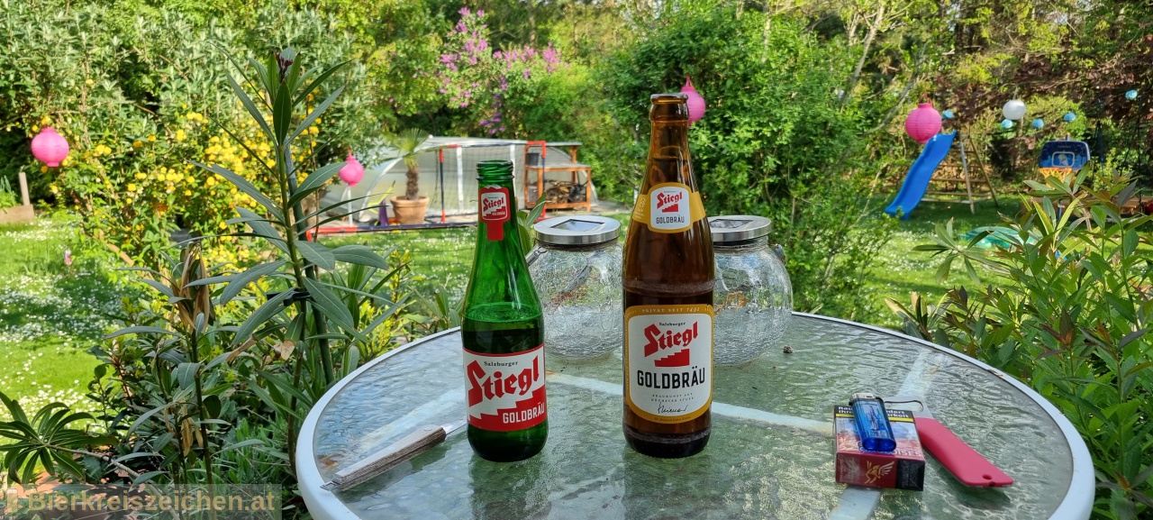 Foto eines Bieres der Marke Stiegl Goldbru aus der Brauerei Stieglbrauerei