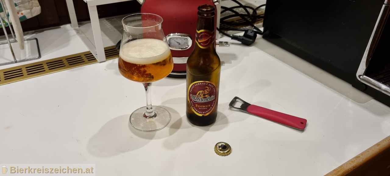 Foto eines Bieres der Marke Mohren Bockbier aus der Brauerei Mohrenbrauerei