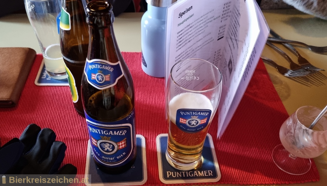 Foto eines Bieres der Marke Puntigamer - das bierige Bier aus der Brauerei Brauerei Puntigam