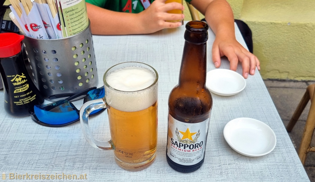Foto eines Bieres der Marke Sapporo Draft Beer (Premium) / Sapporo Bīru Kabushiki-gaisha aus der Brauerei Sapporo Bīru Kabushiki-gaisha