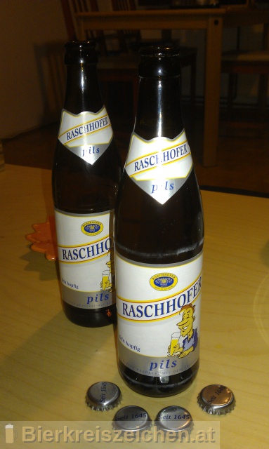 Foto eines Bieres der Marke Raschhofer Pils aus der Brauerei Brauerei Raschhofer