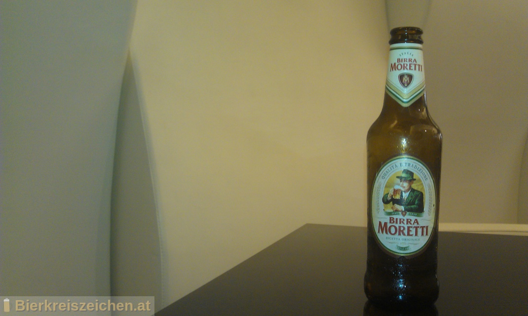 Foto eines Bieres der Marke Birra Moretti Premium Lager aus der Brauerei Birra Moretti