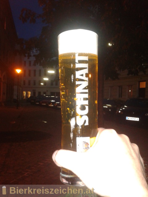 Foto eines Bieres der Marke Schnaitl Pils de Luxe aus der Brauerei Brauerei Schnaitl