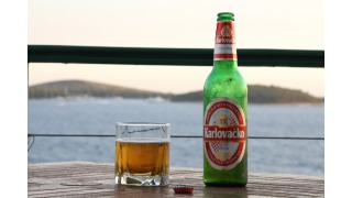 Karlovačko Lager / Svijetlo Pivo