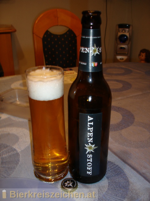 Foto eines Bieres der Marke Alpenstoff aus der Brauerei Bürgerbräu