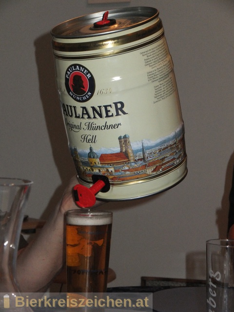 Foto eines Bieres der Marke Paulaner Original Mnchner Hell aus der Brauerei Paulaner Brauerei