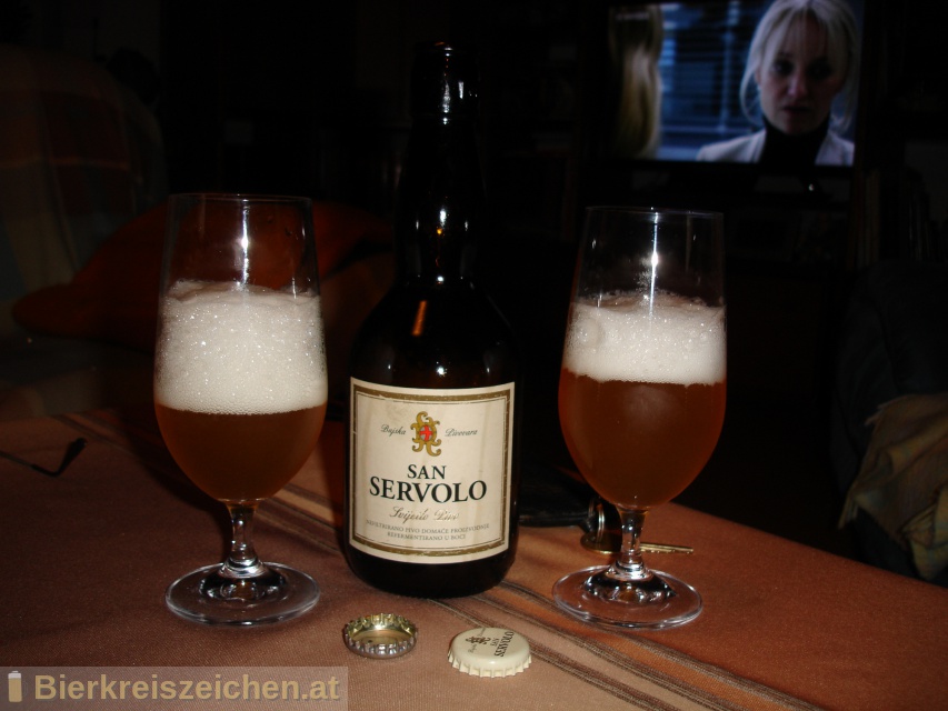 Foto eines Bieres der Marke San Servolo Svijetlo Pivo aus der Brauerei Bujska pivovara