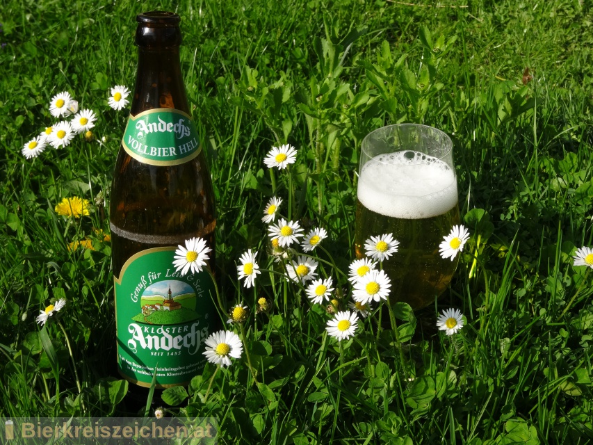 Foto eines Bieres der Marke Andechser Vollbier Hell aus der Brauerei Klosterbrauerei Andechs