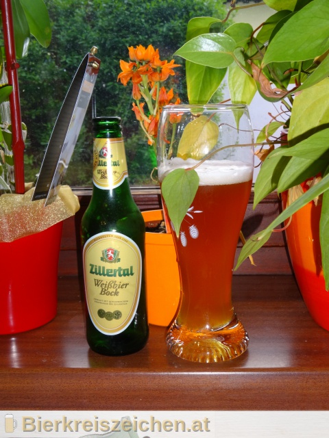 Foto eines Bieres der Marke Zillertal Weibierbock aus der Brauerei Zillertal Bier