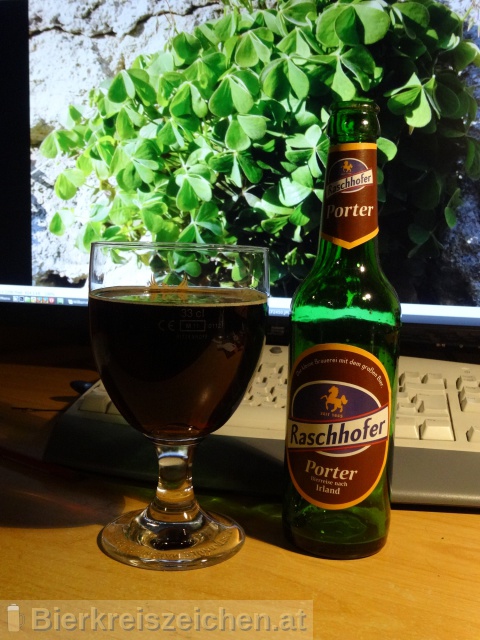 Foto eines Bieres der Marke Porter - Bierreise nach Irland aus der Brauerei Brauerei Raschhofer