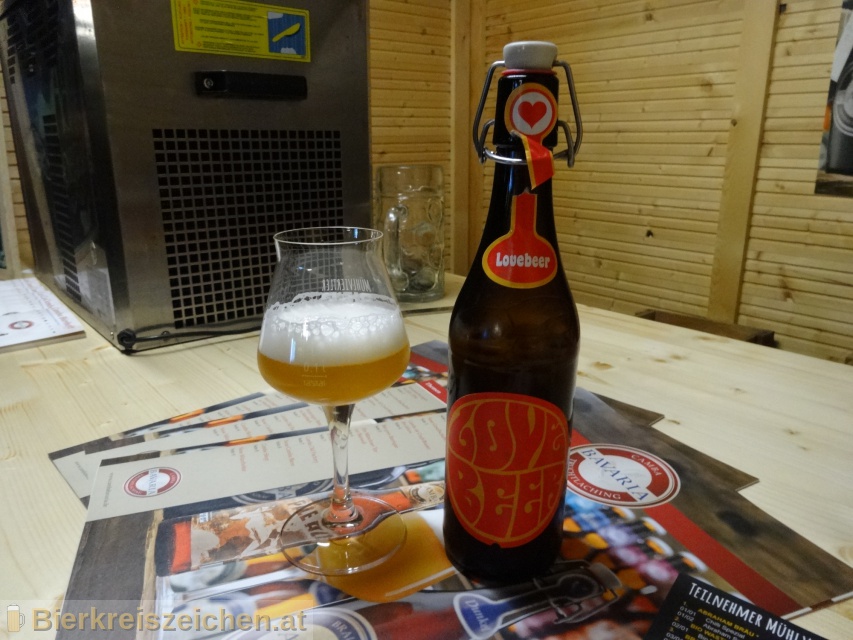 Foto eines Bieres der Marke Love Beer aus der Brauerei Camba Bavaria