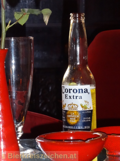 Foto eines Bieres der Marke Corona Extra aus der Brauerei Grupo Modelo
