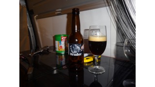 Bild von kleiner Bruder Stout