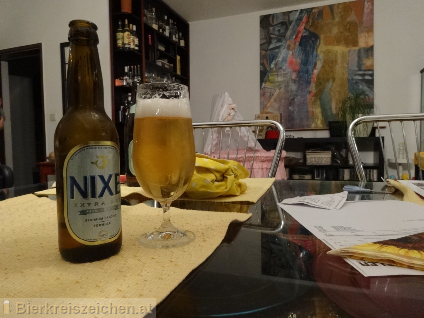 Foto eines Bieres der Marke Nixe Extra Dry aus der Brauerei Nixe
