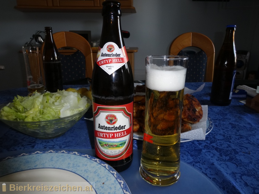 Foto eines Bieres der Marke Autenrieder Urtyp hell aus der Brauerei Schlossbrauerei Autenried GmbH