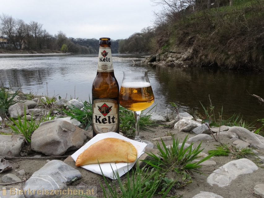 Foto eines Bieres der Marke Kelt 10% Svetle Vycapne Pivo aus der Brauerei Heineken Slovensko a.s.
