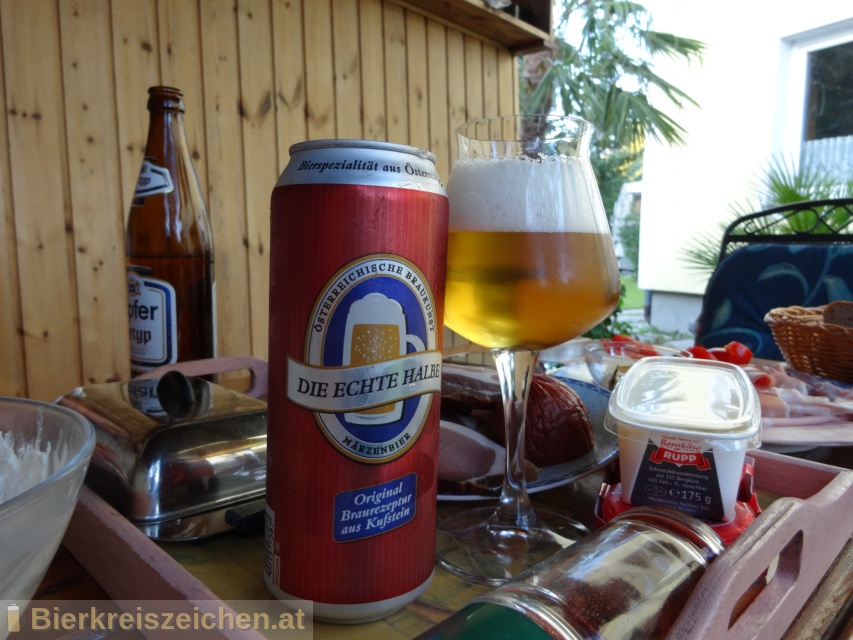 Foto eines Bieres der Marke Die Echte Halbe aus der Brauerei Privatbrauerei Egger