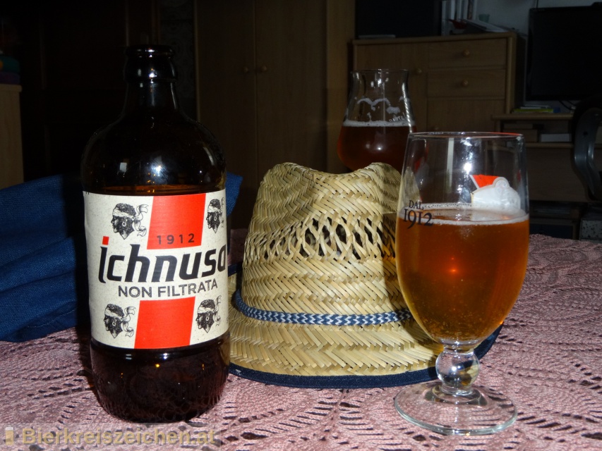 Foto eines Bieres der Marke Birra Ichnusa Non Filtrata aus der Brauerei Birra Ichnusa