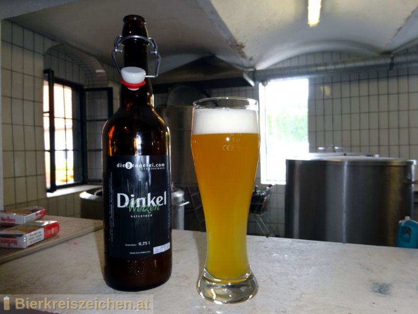 Foto eines Bieres der Marke Dinkel Weizen aus der Brauerei diebrauerei Leutschach GmbH
