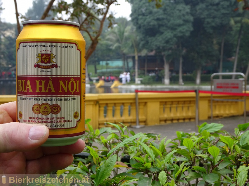 Foto eines Bieres der Marke Hanoi Beer - Bia Ha Noi aus der Brauerei Habeco