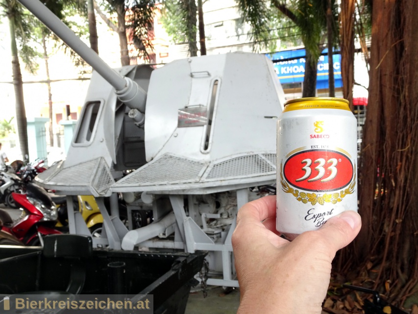 Foto eines Bieres der Marke 333 Export Beer aus der Brauerei Sabeco