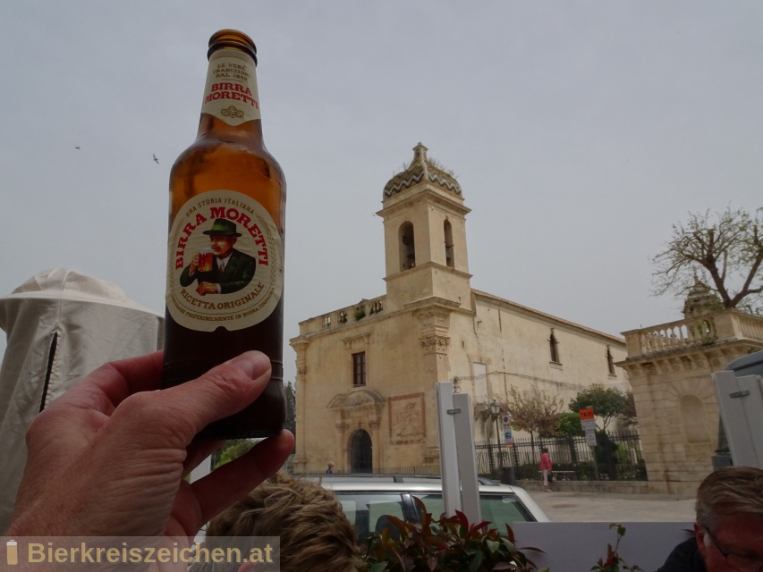 Foto eines Bieres der Marke Birra Moretti Ricetta Originale aus der Brauerei Birra Moretti