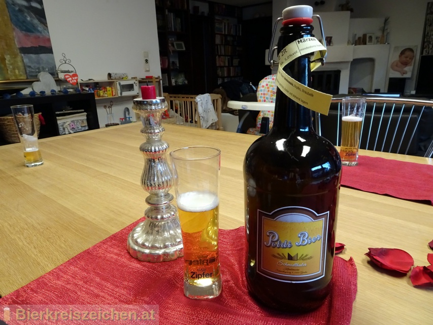 Foto eines Bieres der Marke Mrzen aus der Brauerei Poldi Bier