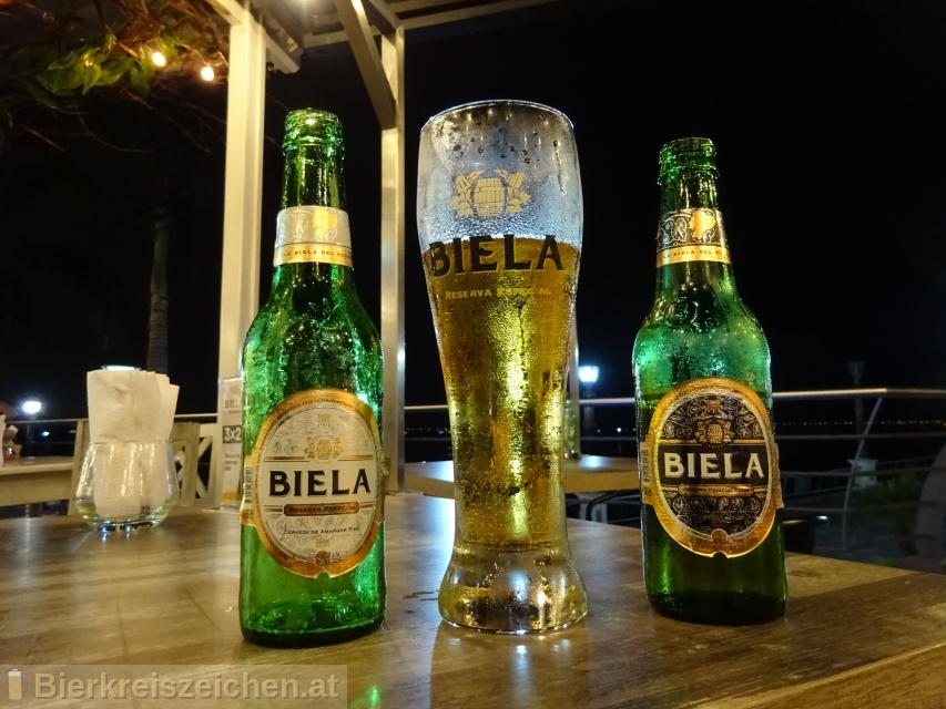 Foto eines Bieres der Marke Biela Lager aus der Brauerei  Cervecera Suramericana S. A.