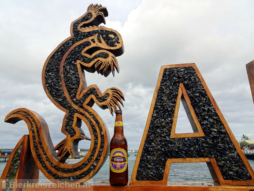 Foto eines Bieres der Marke La Fiesta de Todos Pilsener aus der Brauerei Anheuser-Busch InBev