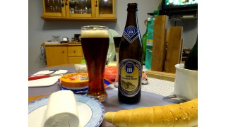 Hofbru Schwarze Weisse