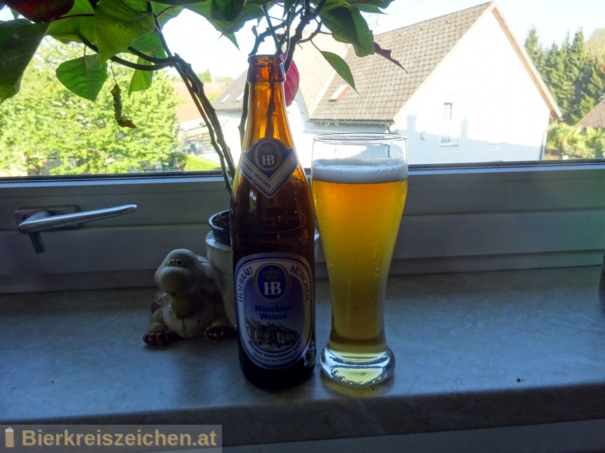 Foto eines Bieres der Marke Mnchner Weisse aus der Brauerei Staatliches Hofbruhaus
