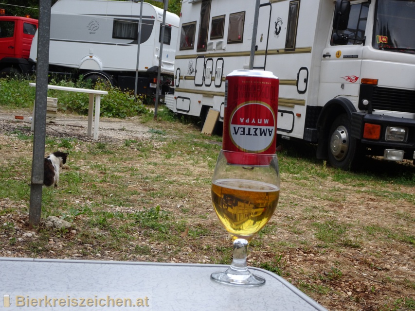 Foto eines Bieres der Marke Amstel aus der Brauerei Heineken