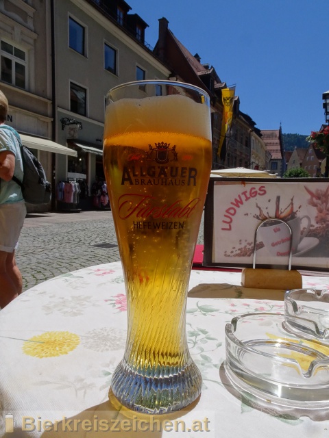 Foto eines Bieres der Marke Allguer Frstabt Hefeweizen aus der Brauerei Allguer Brauhaus