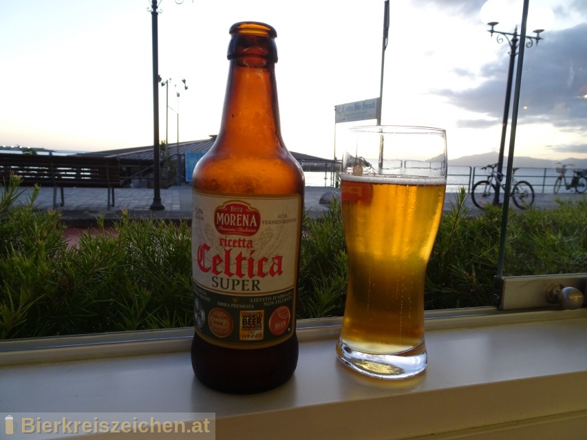 Foto eines Bieres der Marke Rictta Celtica Super aus der Brauerei Drive Beer srl.