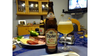 Bild von Zipfer Kellerbier