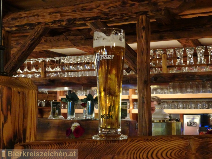Foto eines Bieres der Marke Gsser Gold aus der Brauerei Brauerei Gss