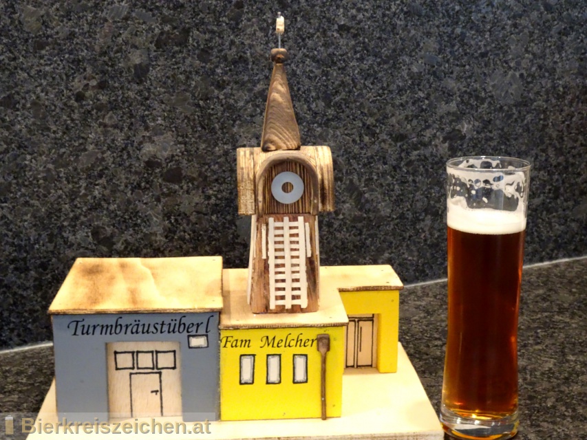 Foto eines Bieres der Marke Turmbru Bernstein aus der Brauerei Turmbru Melcher