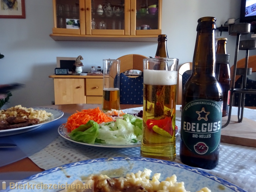 Foto eines Bieres der Marke Edelguss aus der Brauerei Brauerei Gusswerk